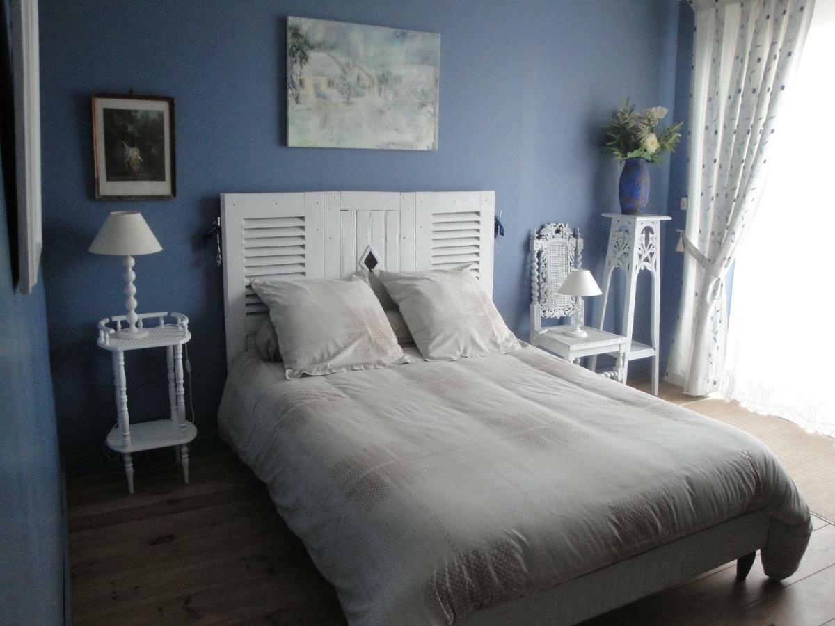 Bed and Breakfast Le Relais des Capucines à Largnac Extérieur photo